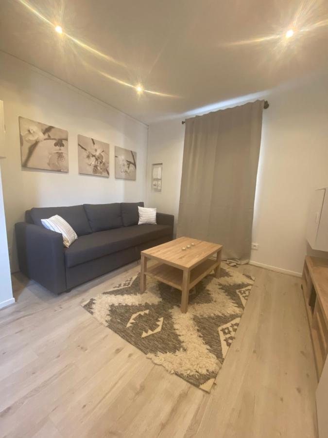Joli studio calme et lumineux Royat Esterno foto